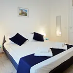 Pompeo Magno White Luxury Apartman