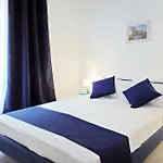 Pompeo Magno White Luxury Apartman *