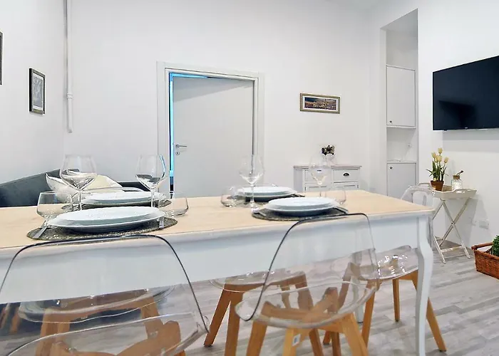 Pompeo Magno White Luxury